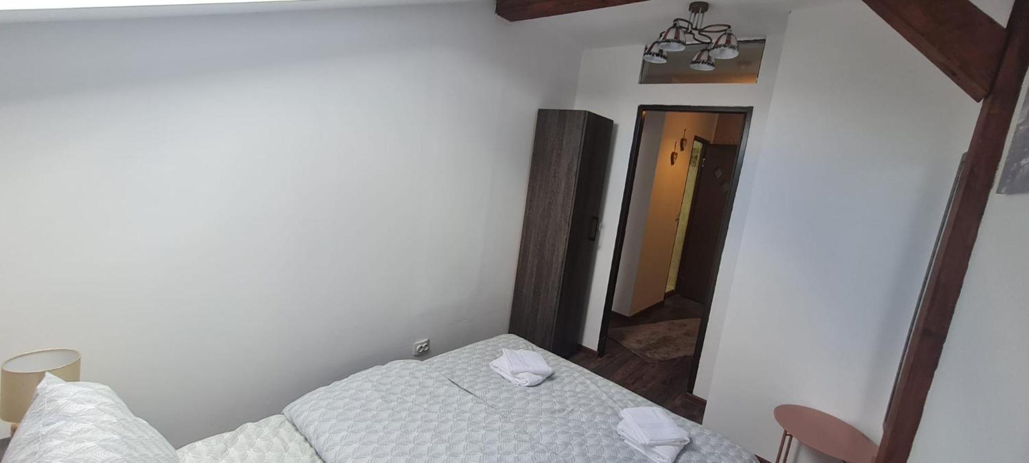 Cosy 2 Bedroom Apartment In New Town ブラショフ エクステリア 写真