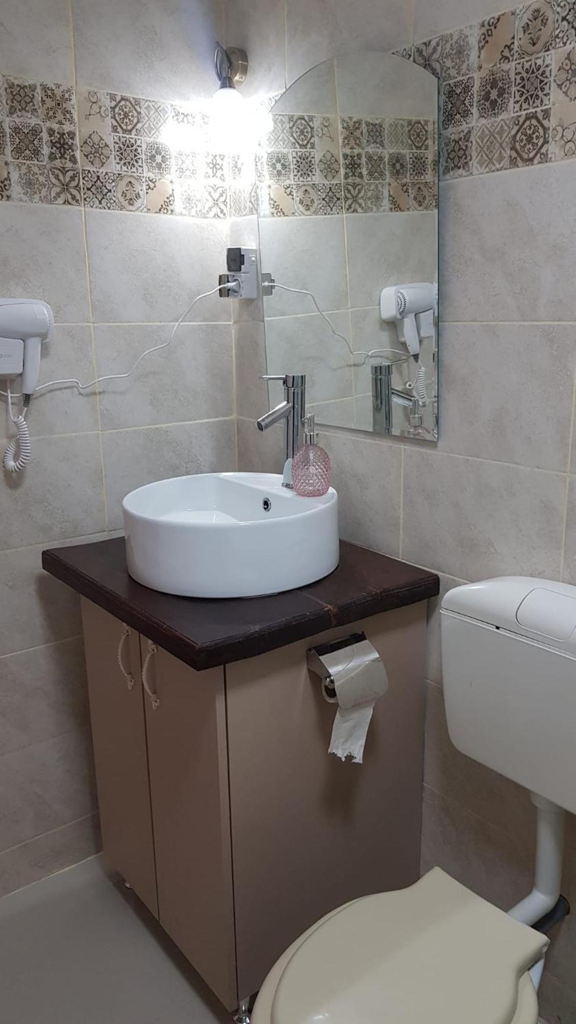 Cosy 2 Bedroom Apartment In New Town ブラショフ エクステリア 写真